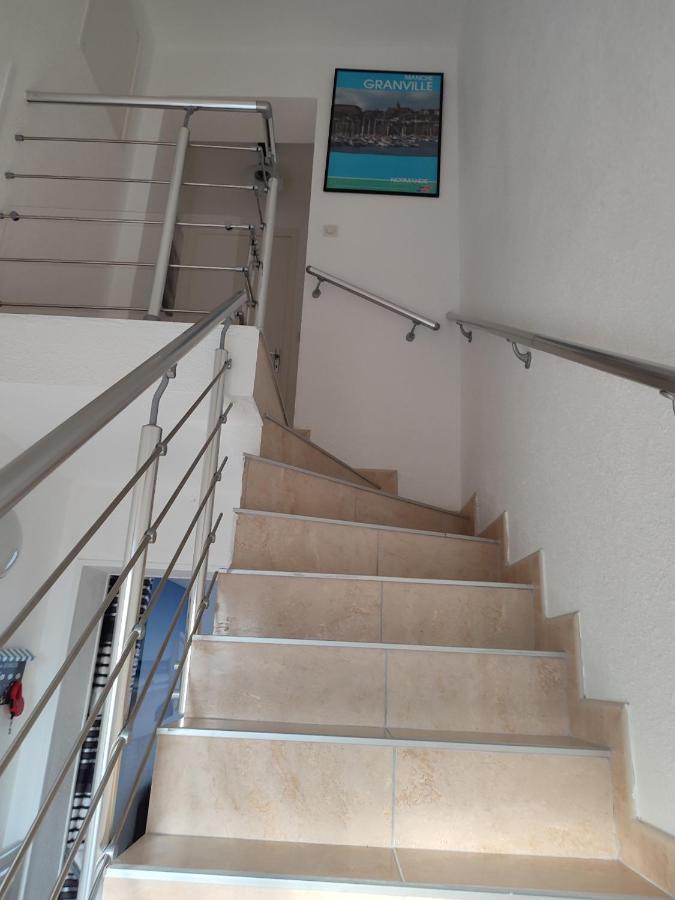 Saint Martin Appartement Duplex Proximite Immediate Mer & Commerces Bréhal Esterno foto